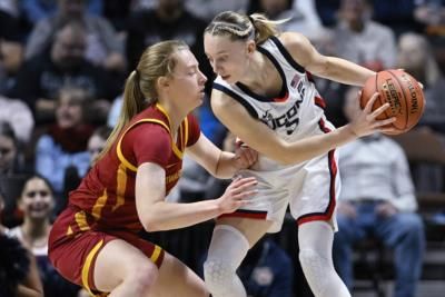 Man Pleads Guilty To Stalking Uconn Basketball Star