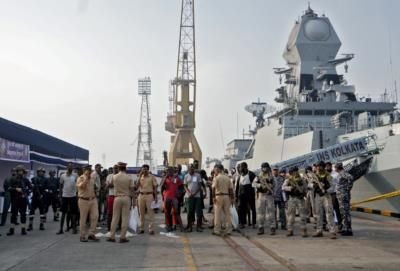 13 Dead In Mumbai Ferry And Navy Speedboat Collision