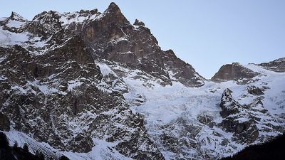 Backcountry skiers lose access to popular off glacier in the French Alps after inspectors discover damage to uplift cables