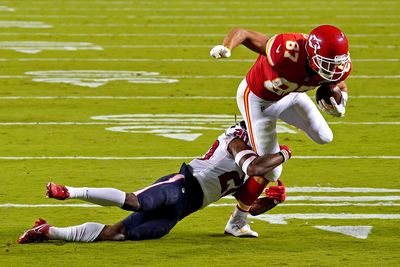 Previewing Chiefs’ Week 16 game vs. Texans on Chiefs Wire Podcast