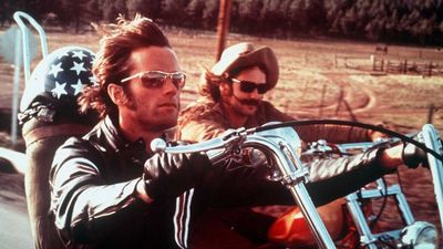 No One Bid On a Helmet From 'Easy Rider,' Duh, It's an Old Movie No One Cares About