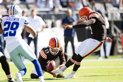 Dustin Hopkins will be the Browns starting kicker in Week 17