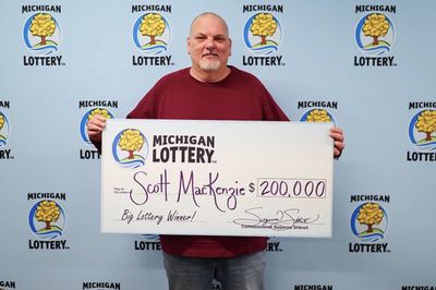 Michigan Man Receives Shock of a Lifetime After Cashing In Lottery Ticket for a 'Small Prize'