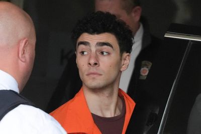 Luigi Mangione’s prison fan club: Suspect has received 87 pieces of mail and 163 donations while behind bars
