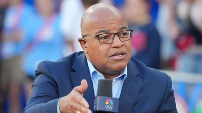 Mike Tirico Would Like to See the NFL Make This Late-Season Schedule Change