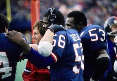 Lawrence Taylor expects big things from Bill Belichick at UNC