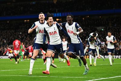 Tottenham vs Man Utd LIVE: Carabao Cup result and reaction as Spurs go through after chaotic game