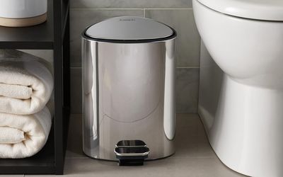 Best bathroom recycling bins to dispose of empty bottles properly