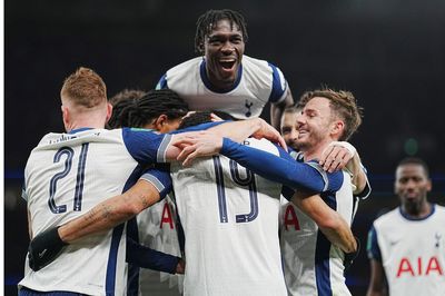 Tottenham 4-3 Manchester United: Spurs survive Fraser Forster howlers to reach Carabao Cup semi-finals