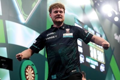 Kevin Doets secures surprise win over former world champion Michael Smith