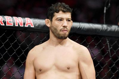 Former Strikeforce champ Gilbert Melendez offers advice to next generation of fighters