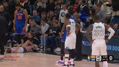 Security Tackled Fans Who Ran Onto the Floor During Knicks-Timberwolves Game