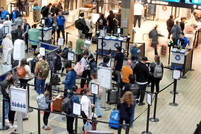 It's beginning to look like another record for holiday travel