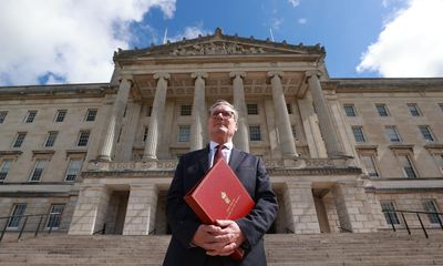 Starmer faces first major Brexit test as unionists request Stormont brake