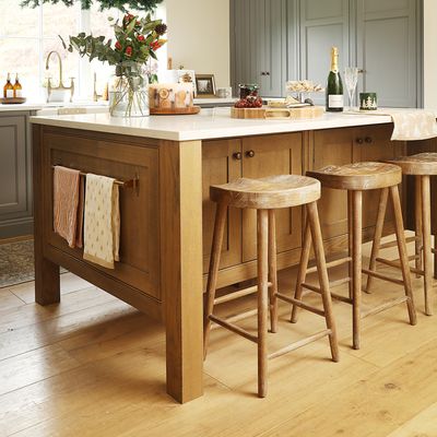 5 ways to modernise oak kitchen cabinets - bring this wood tone into 2025 with these expert-approved tips