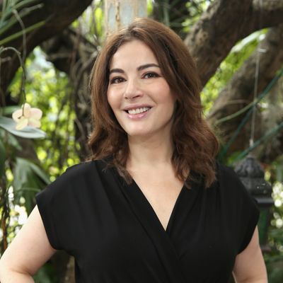 Nigella Lawson reveals the £25 kitchen appliance she loves to give as a Christmas gift - she uses it herself 'thrice weekly'