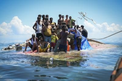 Sri Lanka Navy Rescues Rohingya Refugees Adrift At Sea