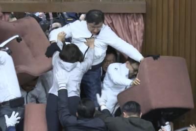 Taiwan Lawmakers Clash Over Controversial Bills In Legislature