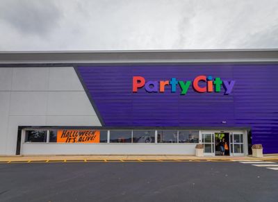 Party City shutters after nearly 40 years, firing workers without severance pay