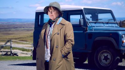 Brenda Blethyn not keen on Vera prequel idea like Endeavour saying they don't work