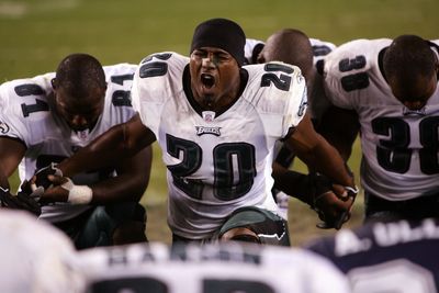 Brian Dawkins reflects on the Eagles’ consistent success during early 2000s