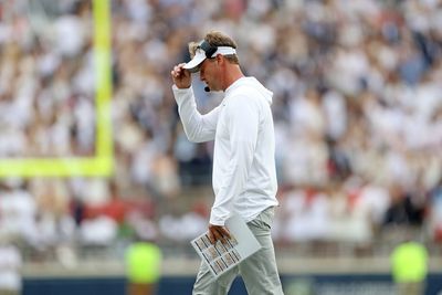 Lane Kiffin rocks CFP committee on social media after Notre Dame rolls