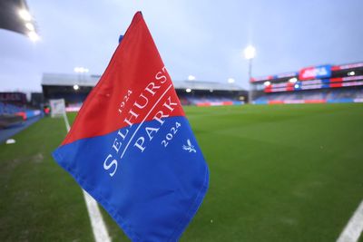 Crystal Palace vs Arsenal LIVE: Premier League team news and line-ups as Gunners chase leaders