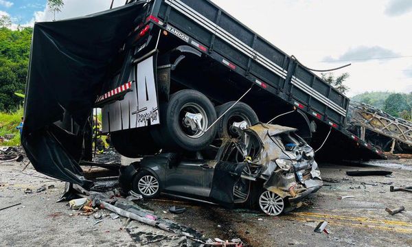 At least 22 people killed as bus and truck collide in Brazil