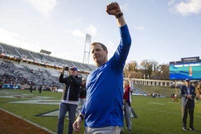 SMU Quarterback Struggles With Interceptions In Game