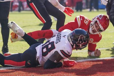 WATCH: Texans LB Christian Harris hammers Patrick Mahomes for first sack