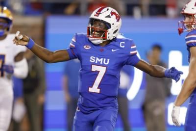 SMU Offense Struggles Despite Moving Ball Well