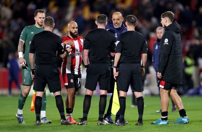 Brentford 0-2 Nottingham Forest: Bees suffer first home loss of the season as visitors continue European push