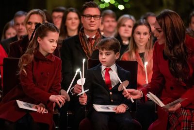 In Pictures: Family, celebrities and charities join Kate at carol service