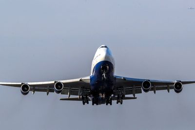 Watch: Planes struggle to land in strong winds at London’s Heathrow Airport