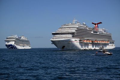 Cruise Lines Slowly Avoiding Stops at Two Mexican Ports Under Serious Travel Advisories