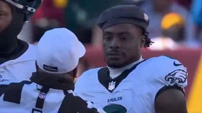 Eagles DB Couldn’t Believe He Got Flagged After Being Punched in Face