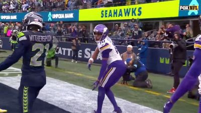 Justin Jefferson Earns 15-Yard Penalty for Griddying at Seahawks Cornerback