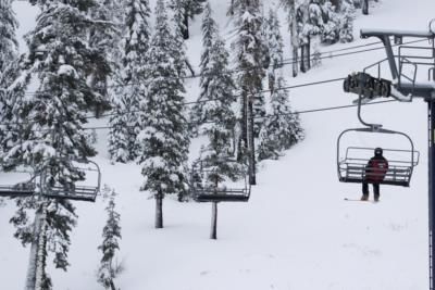 Over 170 Rescued From Dangling Gondolas At Colorado Ski Resort