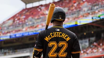 Pirates Announce They've Re-Signed Andrew McCutchen