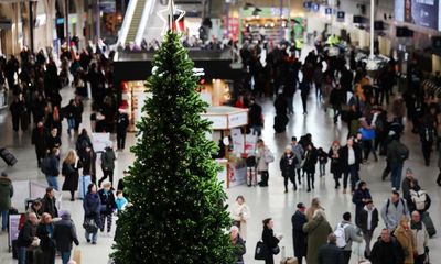 UK weather: mild Christmas forecast with temperatures of up to 15C