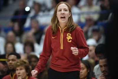 Southern California Rises To No. 4 After Beating Uconn