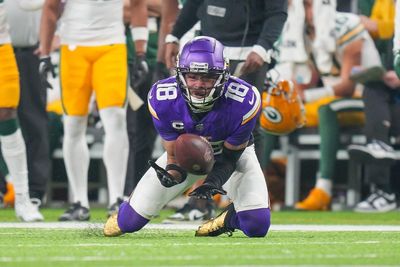 NFL shifts Vikings-Packers, Cowboys-Eagles kickoff times in Week 17