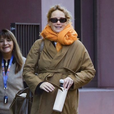 Jennifer Lawrence's Pregnancy Style Cravings Include a Maison Margiela Diaper Bag and a $6,025 Wrap Coat