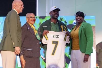 Michael Vick Named Norfolk State Football Coach