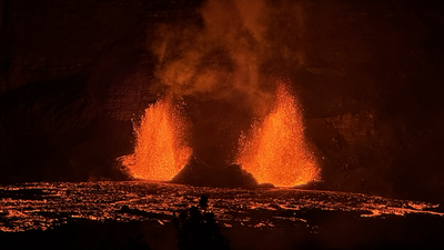 Kilauea volcano enters fourth eruption phase: Watch LIVE