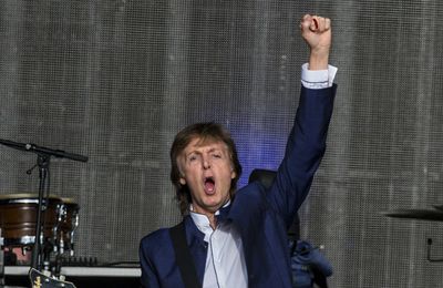 Sir Paul McCartney reveals his plans for the holiday season