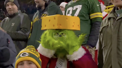 Joe Buck unleashed a wacky Grinch impression during MNF after seeing costumed Packers fan