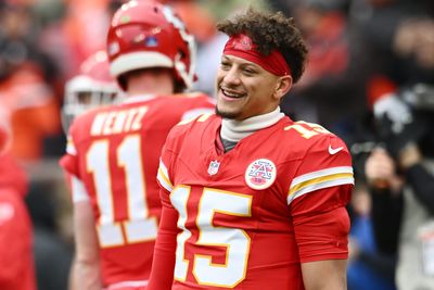 Will Patrick Mahomes play this week? Injury updates for Chiefs QB