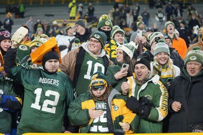 Packers fans at Lambeau Field started roasting the Bears out of boredom during the Saints rout