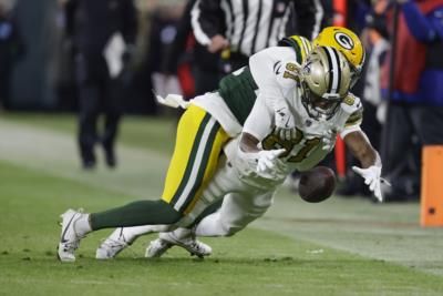 Green Bay Packers Clinch Playoff Berth With Shutout Win